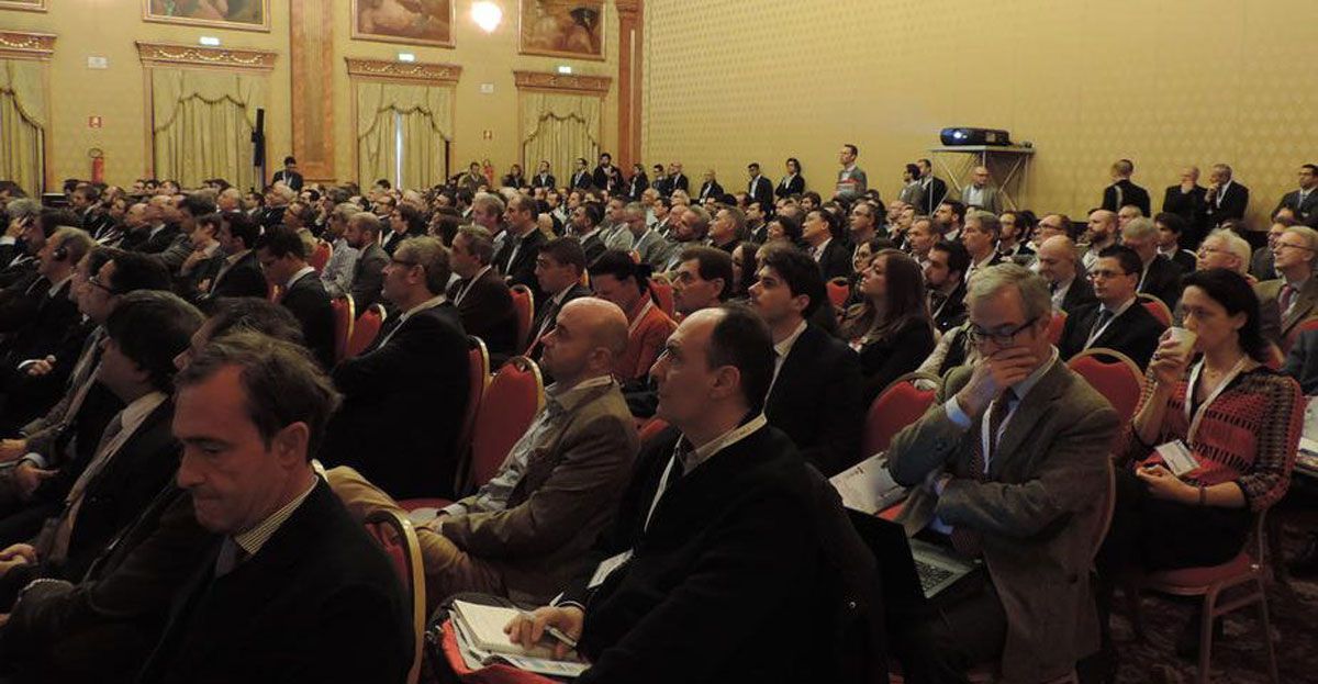 International Combined Meeting British Hip Society 2015 Prof. Nicola Portinaro